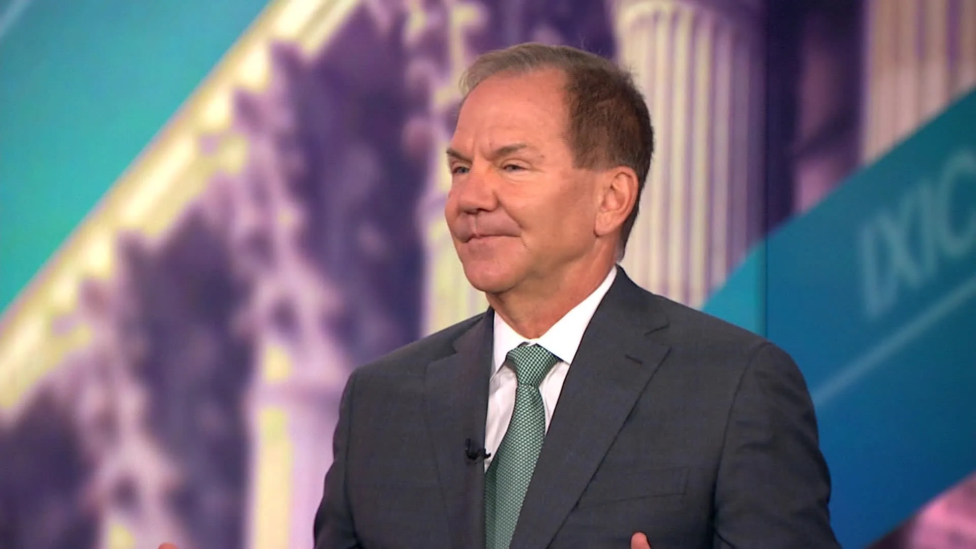 Watch Dollar Could Drop 10% in a Year, Says Tudor Jones - Bloomberg