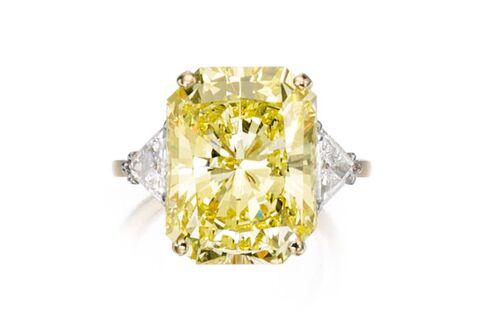 18 Karat Gold and Diamond Ring