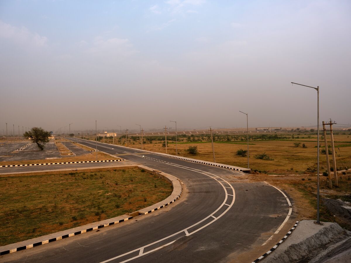 India Infrastructure Lender Seeks Dollar Loan After RBI Move