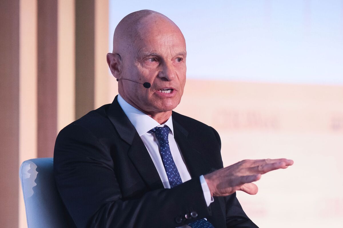 
                            Gunvor and Lukoil: Oil Sanctions and Russian Ties Led to Deal of a Lifetime