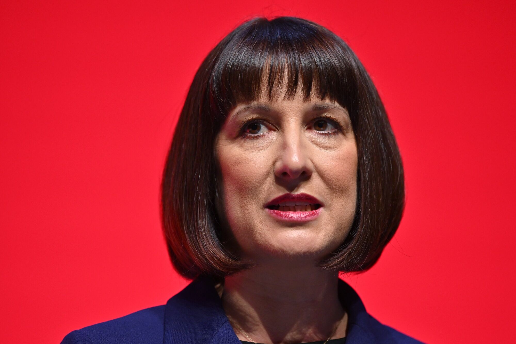 Labour’s Rachel Reeves Plans to End Sunak ‘Stealth Tax’ on UK Workers ...