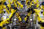 Robots assemble Hyundai Motor Co. Casper mini SUV&nbsp;on the production line at the Gwangju Global Motors (GGM) factory in Gwangju, South Korea, in October 2021.&nbsp;