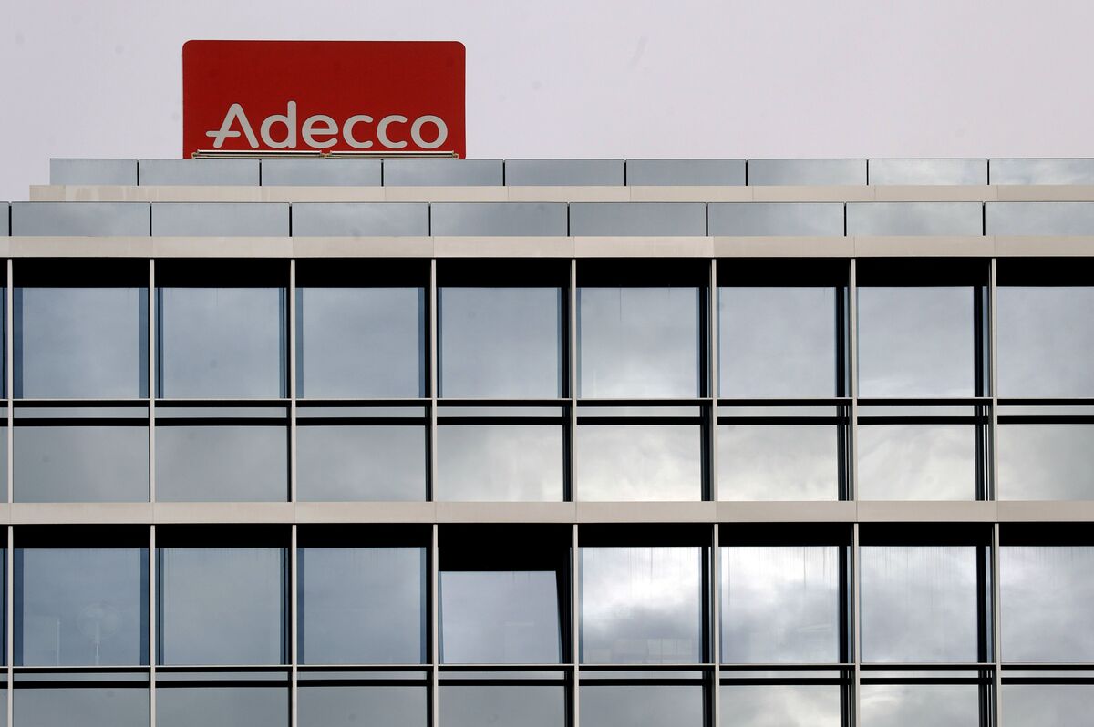 Adecco Slumps 10% After Investor Update Raises Payout Doubts