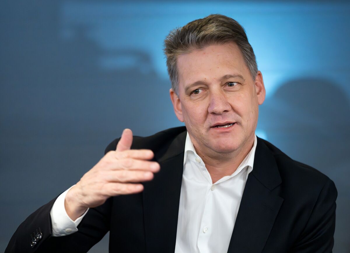 assets.bwbx.io image