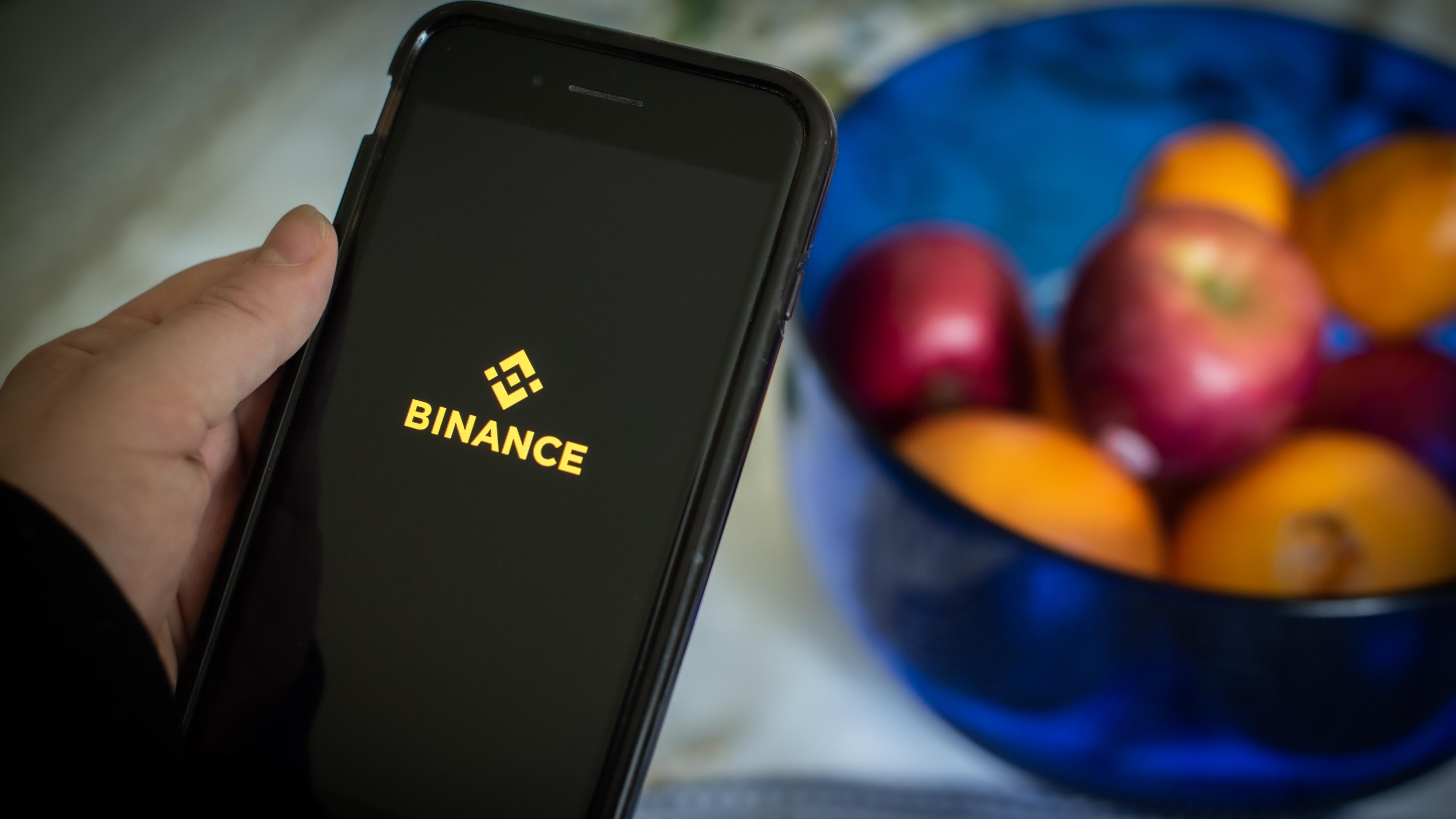 Binance Faces Probe by U.S. Money-Laundering and Tax Sleuths - Bloomberg
