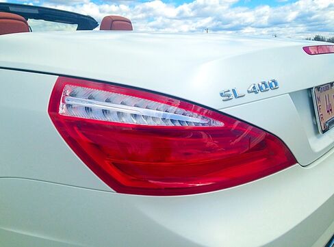 The SL400 is fast and nimble, stiff in the chassis but not too rigid.