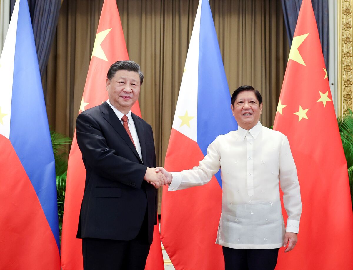 Xi and Marcos Agree to Boost Ties, Consult on Maritime Issues