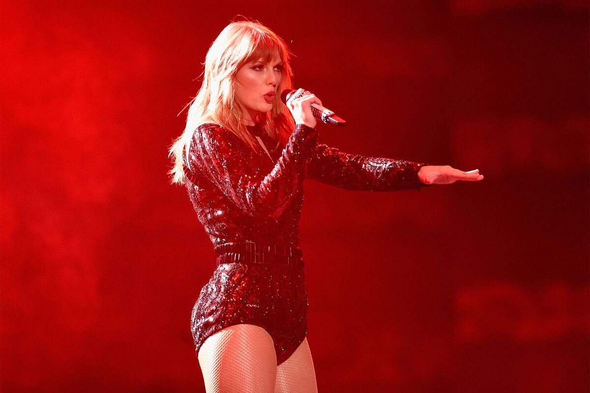 Ticketmaster Cancels Taylor Swift Ticket Sales Live Nation LYV Stock 