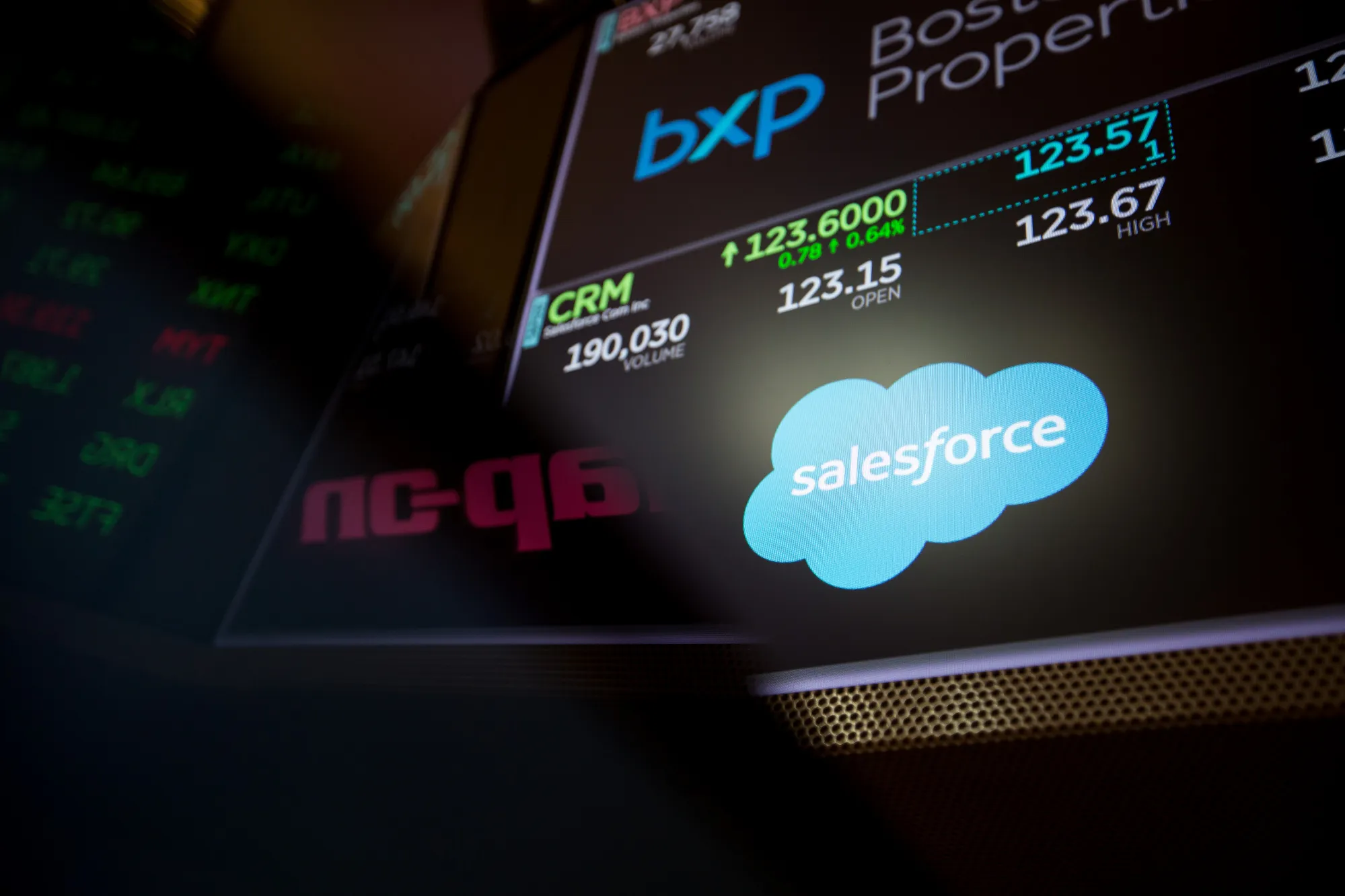 Trading On The Floor Of The NYSE AS Dollar Advances 