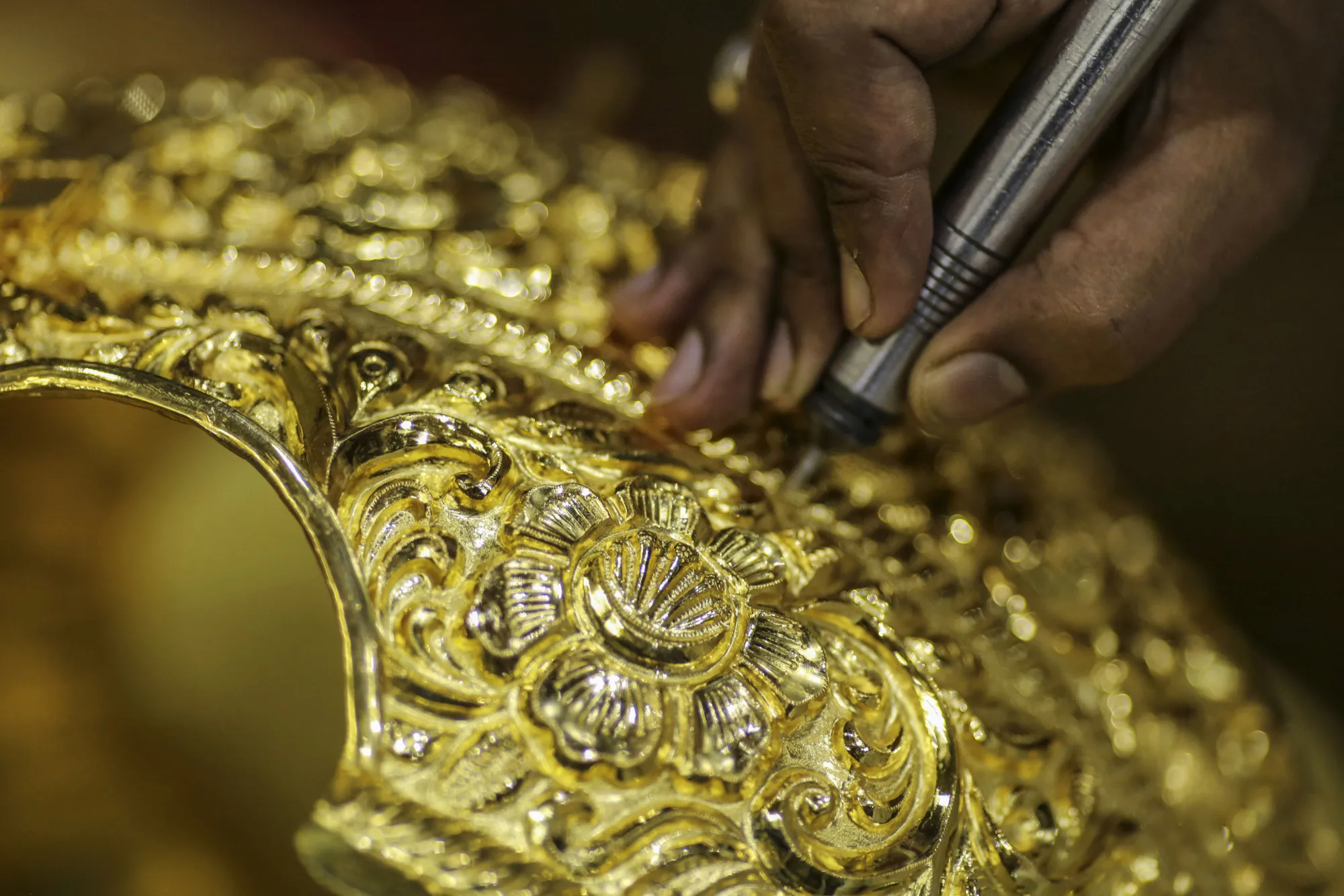 P.N. Gadgil Jewellers Pvt Retail and Production as the Battle for India's $45 Billion Gold Industry Has Begun