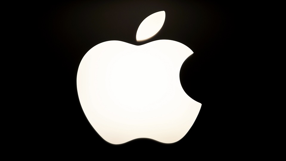 Watch How Apple Gets to a 4 Trillion Valuation Dan Ives Bloomberg