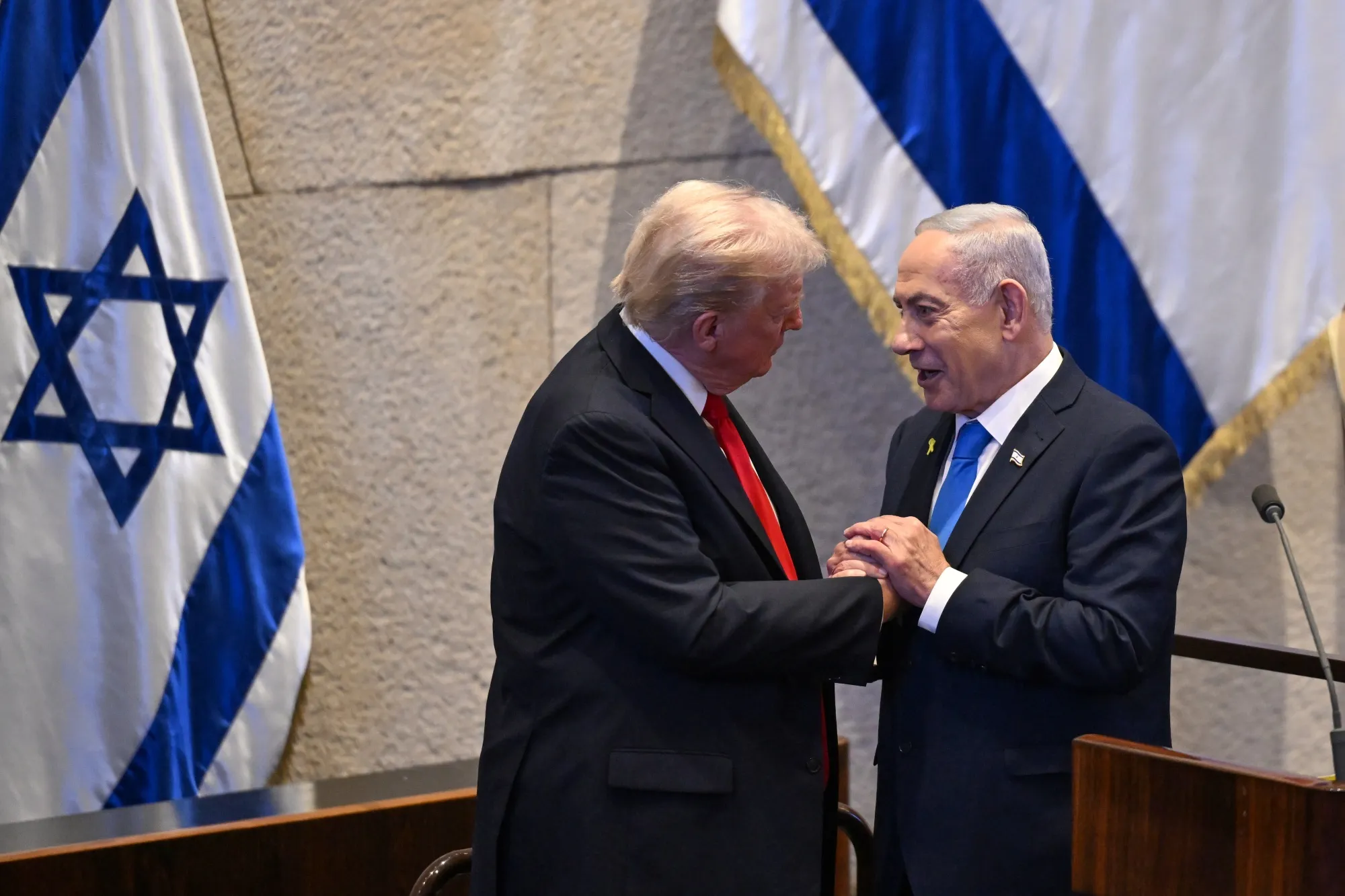 Trump Lobbies for Netanyahu Corruption Pardon in Knesset Speech - Bloomberg