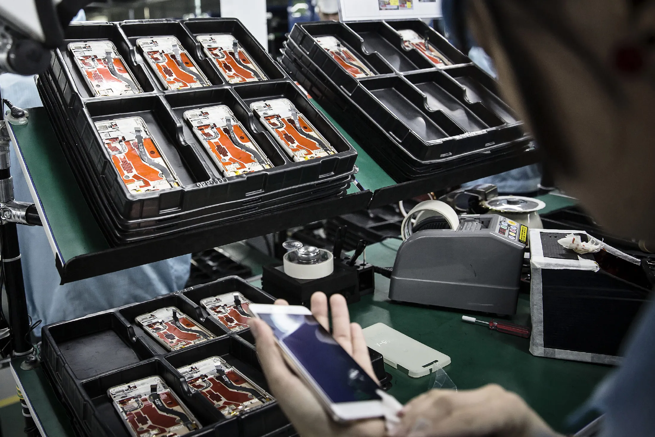 Inside OnePlus Factory