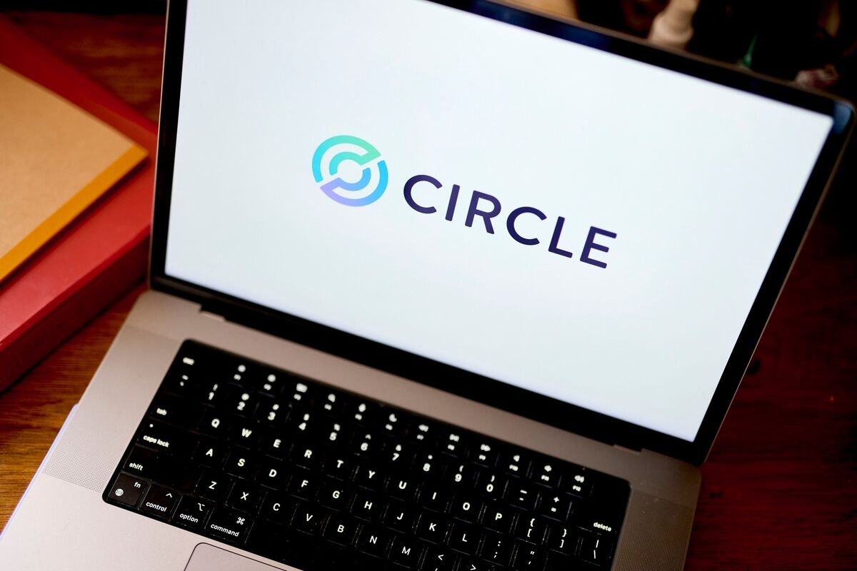 Circle Plans Stablecoin-Powered Cross Border Payment Network - Bloomberg