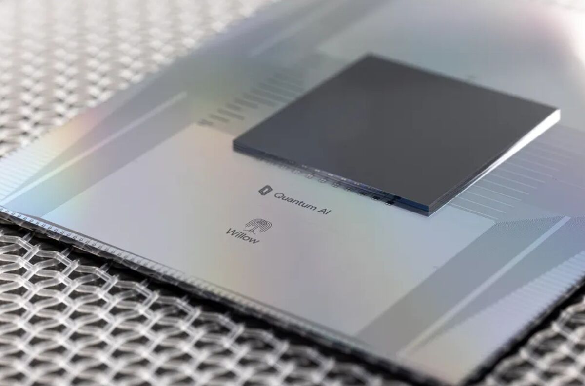 Google Unveils Quantum Computing Breakthrough on Willow Chip
