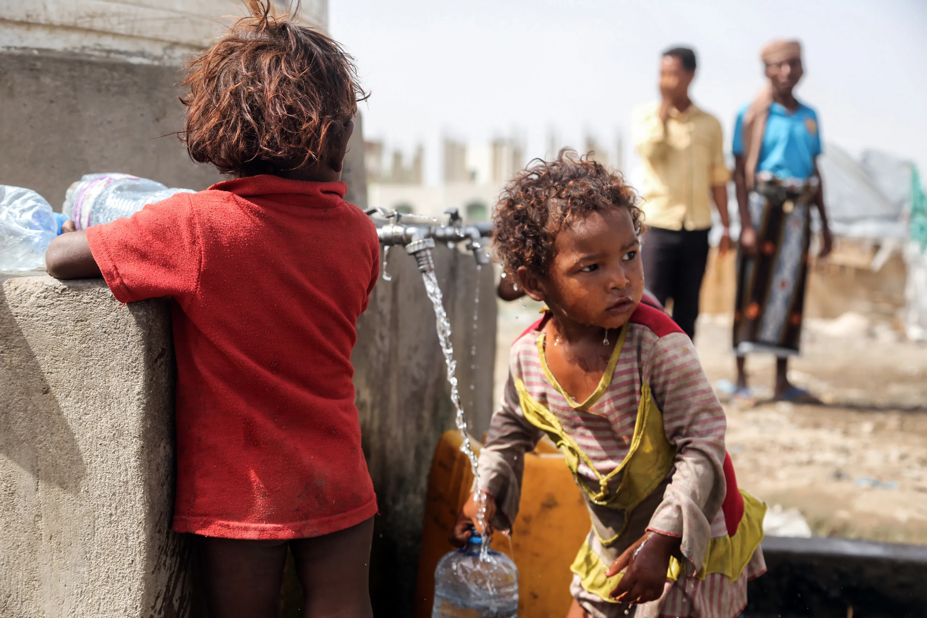 Displaced children at a camp in the Yemeni coastal city of Hodeidah