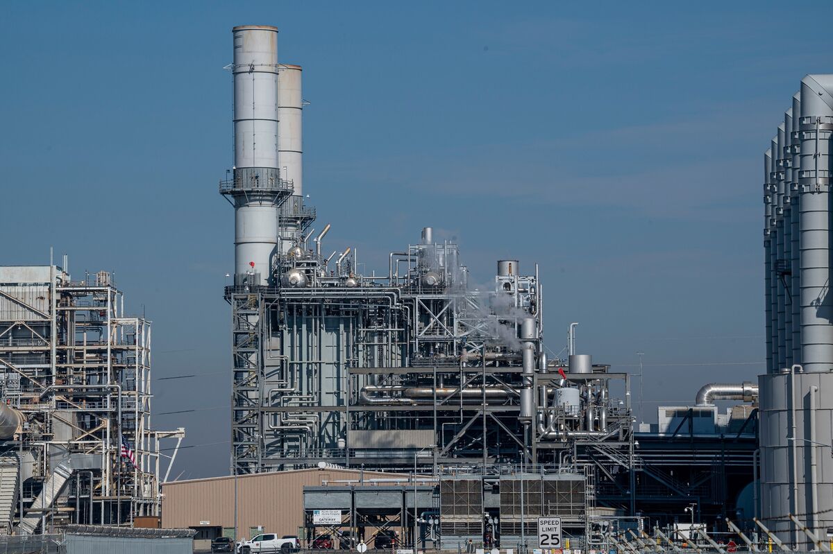 bloomberg.com - Emily Forgash - US Cost for Gas Power at 17-Year High and Climbing, Lazard Says