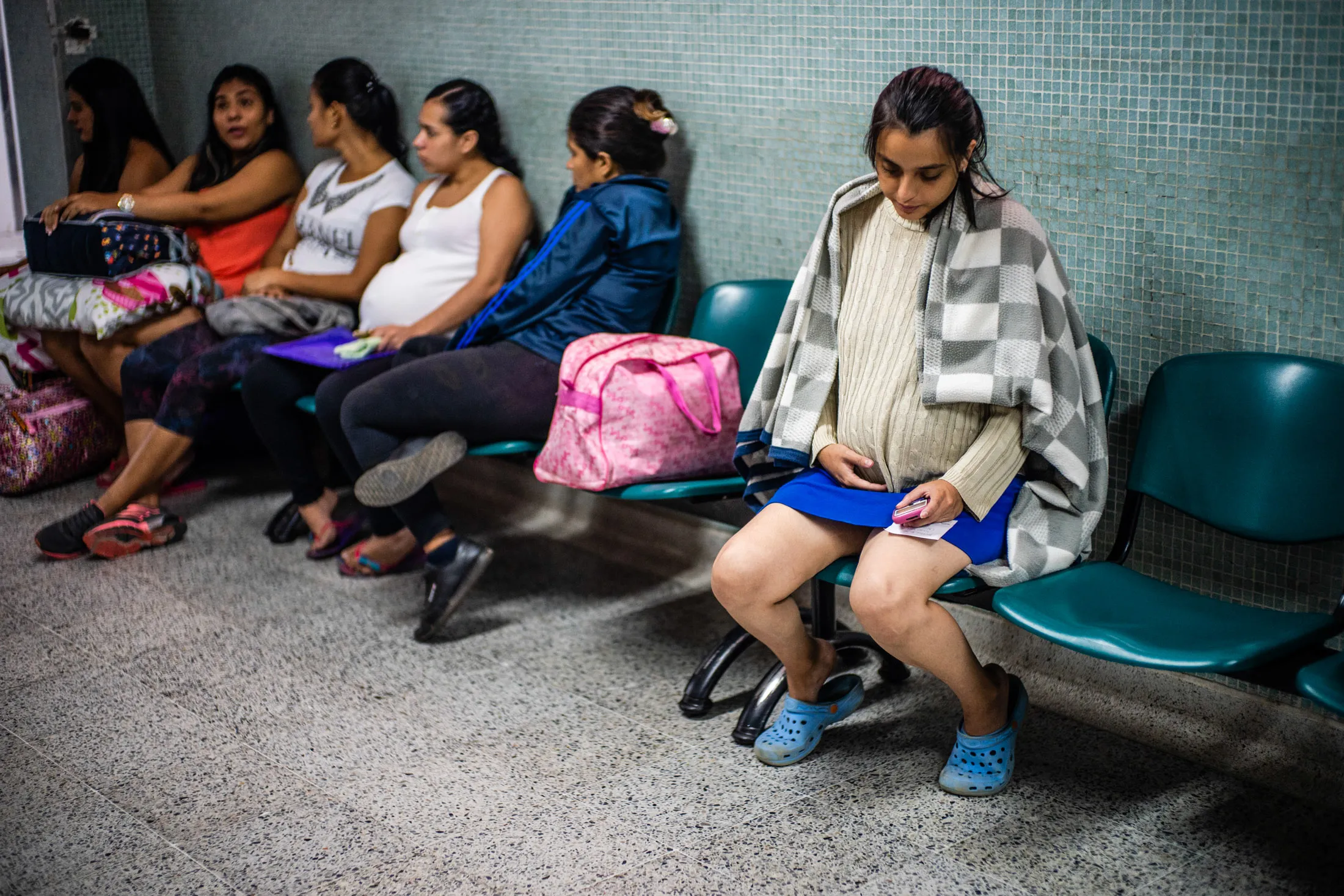 Raquel Reyes, a Venezuelan woman who crossed into Colombia to give birth, waits for her moment at&nbsp;Erasmo Meoz hospital in Cucuta.