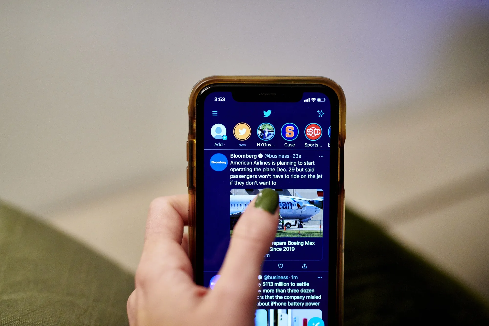 Twitter's Fleets Expansion Marred By Performance, Privacy Issues