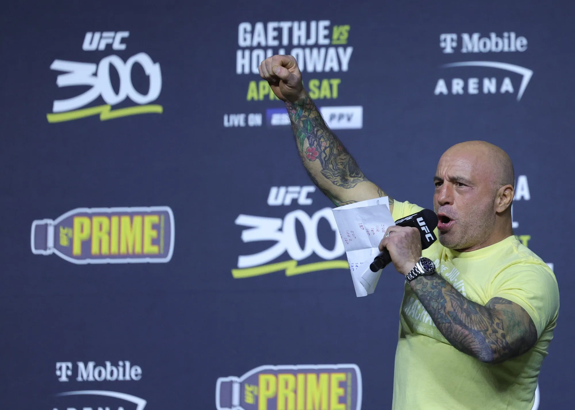 Kamala Harris Needs Joe Rogan More Than Dick Cheney - Bloomberg