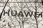 Huawei Crackdown Exposes Europe as Laggard in Global 5G Race (1)