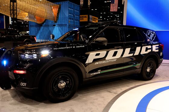 Police Scale Back Purchases of $50,000 SUVs in Setback for Ford