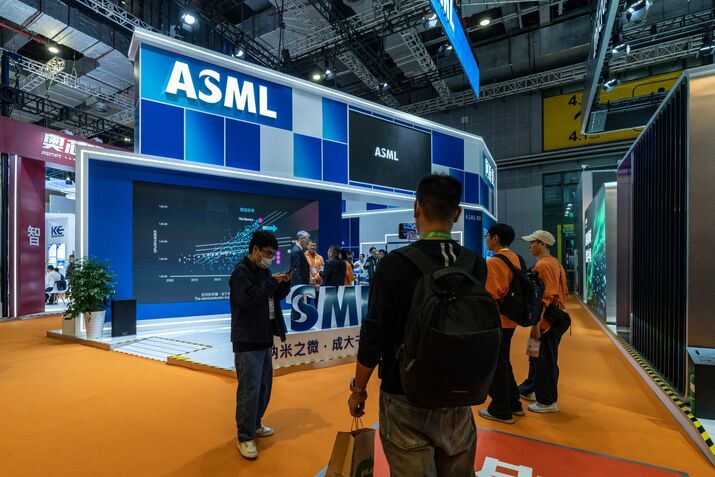 Displays at the China International Import Expo