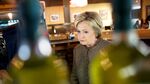 Democratic presidential candidate Hillary Clinton visits a cafe on Feb. 26, 2016, in Charleston, South Carolina.
