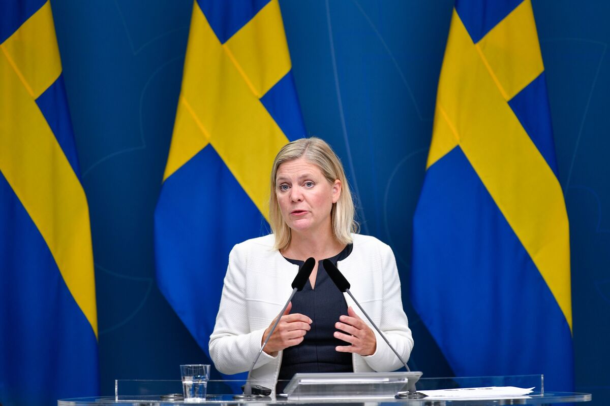 Sweden’s Departing Premier Paves A Path For Finance Chief - Bloomberg