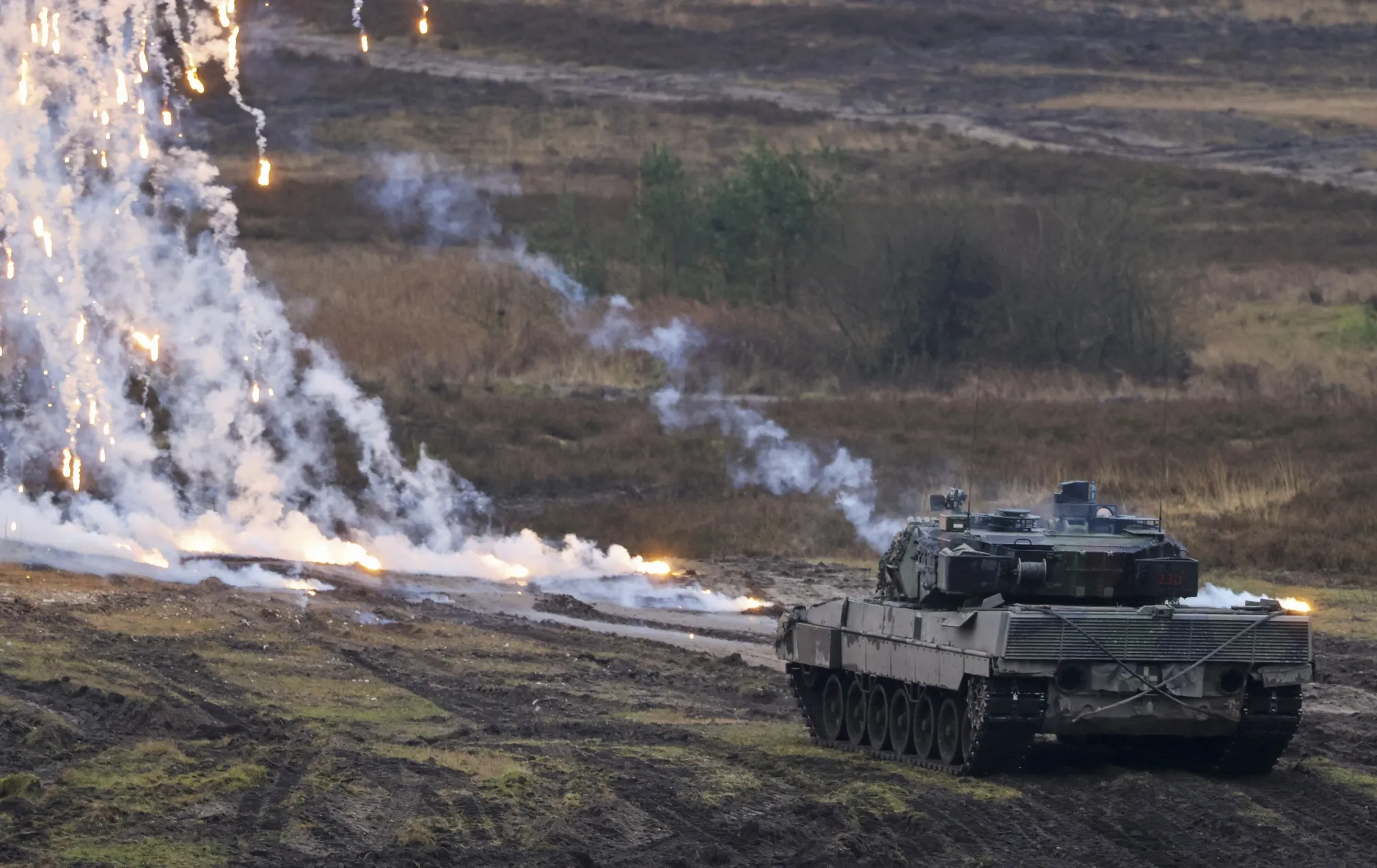 A Leopard 2&nbsp;battle tank