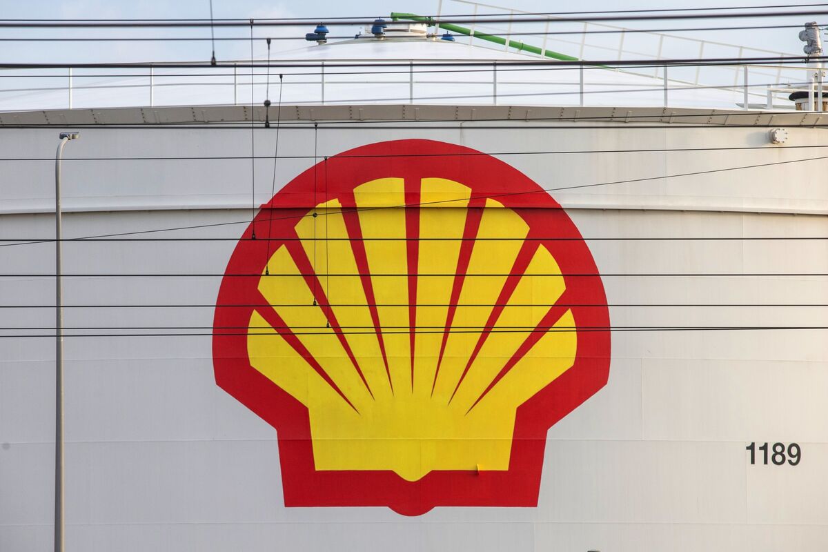 Shell Plans Singapore Biofuels Plant to Meet Emissions Goal - Bloomberg