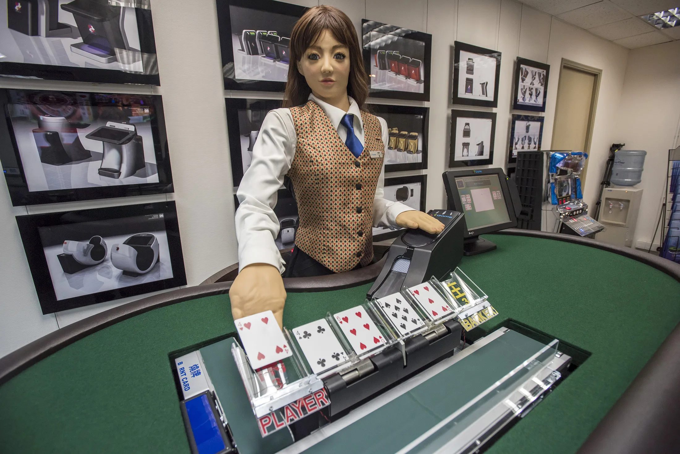 Would You Play Cards With This Creepy Robot? - Bloomberg