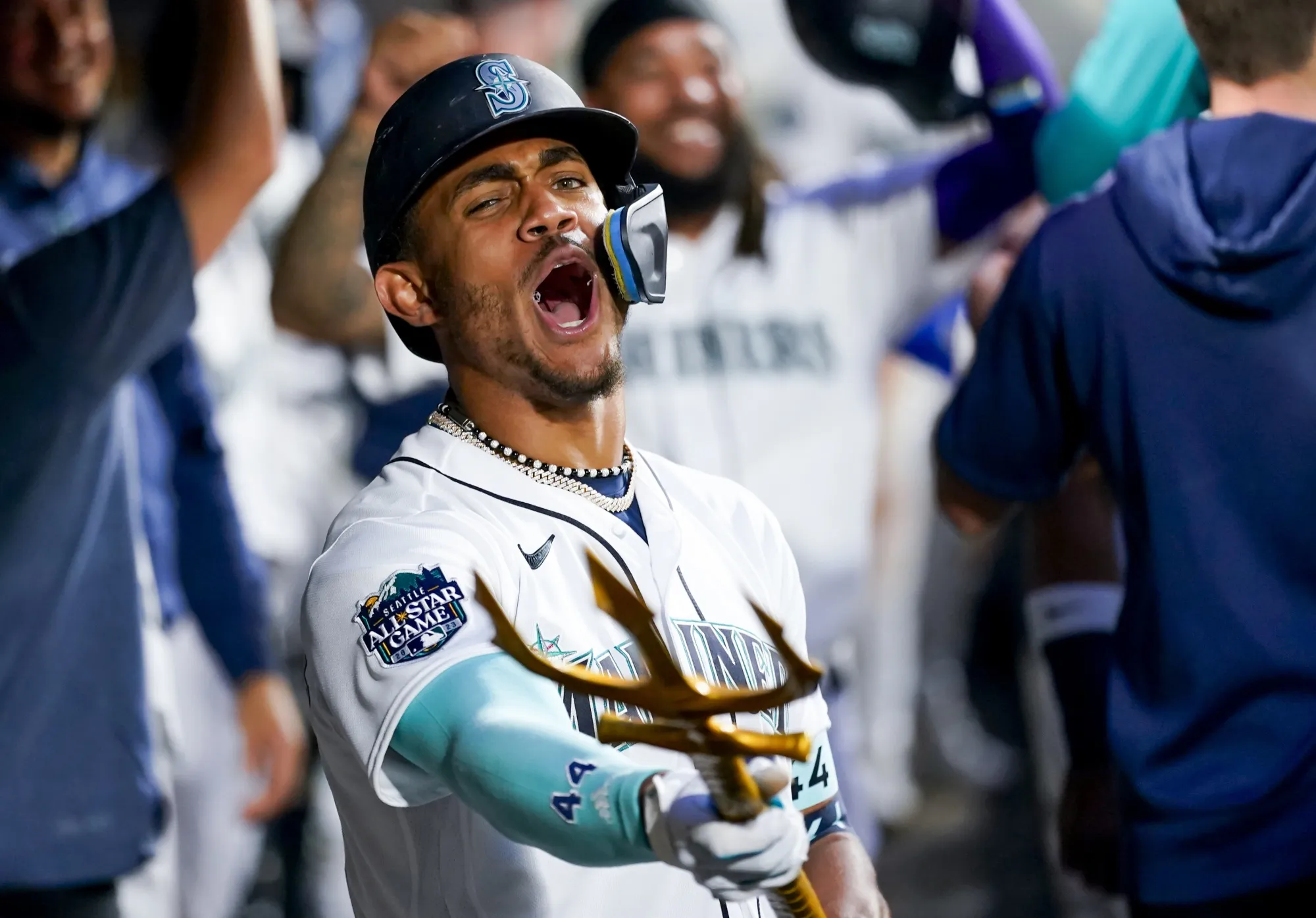 Julio Rodríguez and the Mariners stay red hot with 7-0 win over Oakland -  Bloomberg