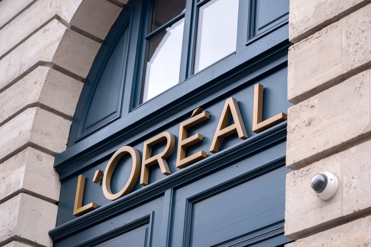 L’Oreal Sales Beat Expectations as Premium Products Surge