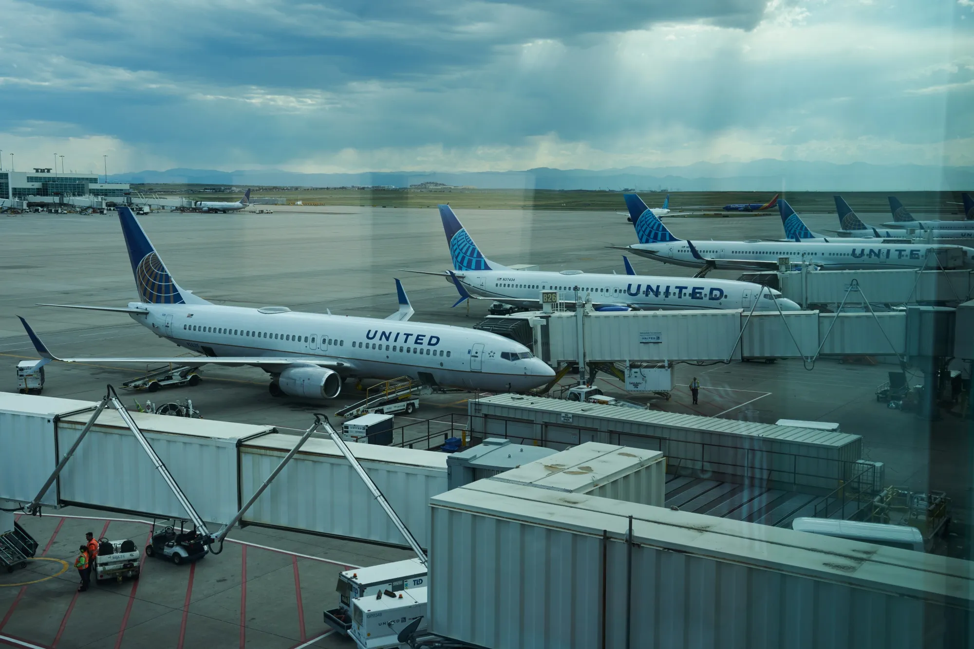United will continue to investigate the bogus parts as more information becomes available from its suppliers, the company said.&nbsp;