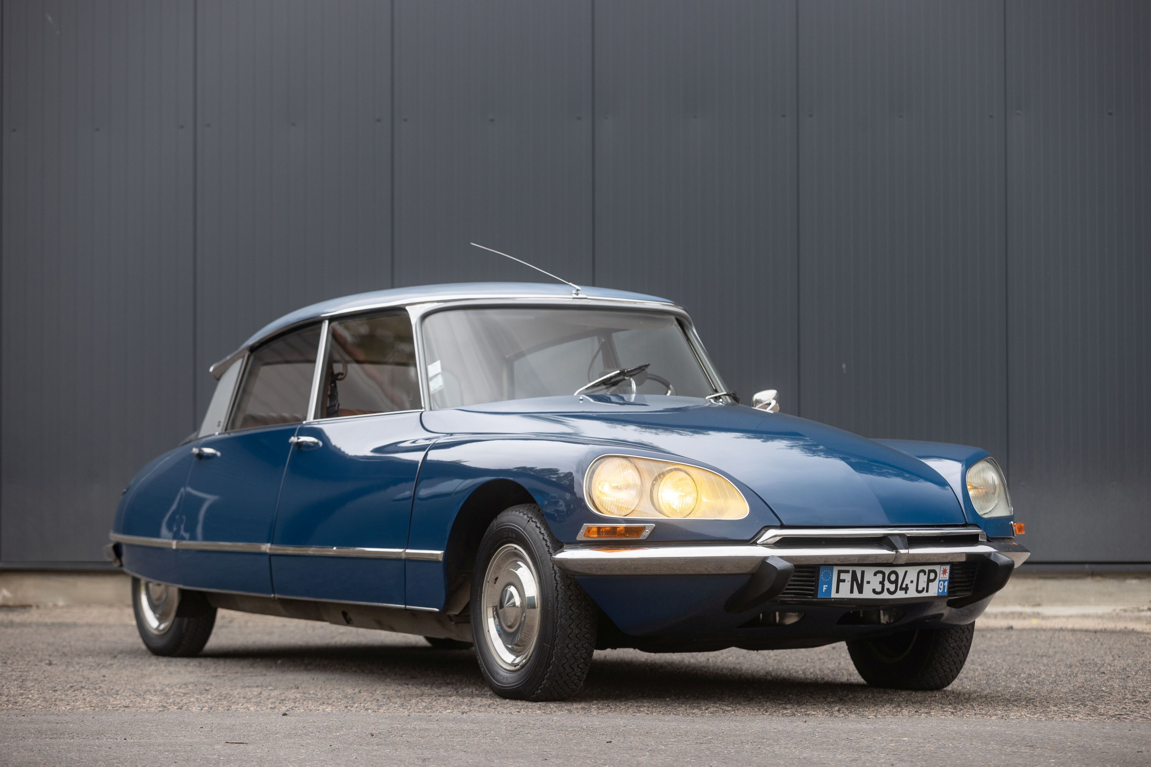 The Funny Little French Car Auction Full of Citroëns and Peugeots -  Bloomberg