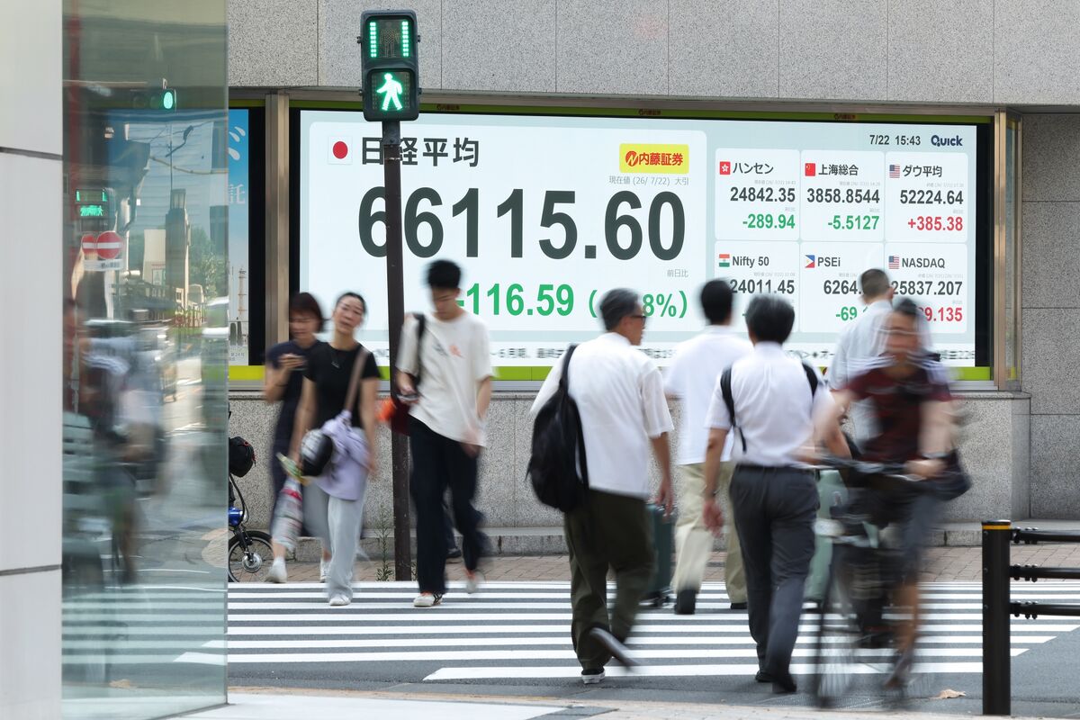 Yen Surge Will Drive Up Other Asian Currencies, Strategists Say