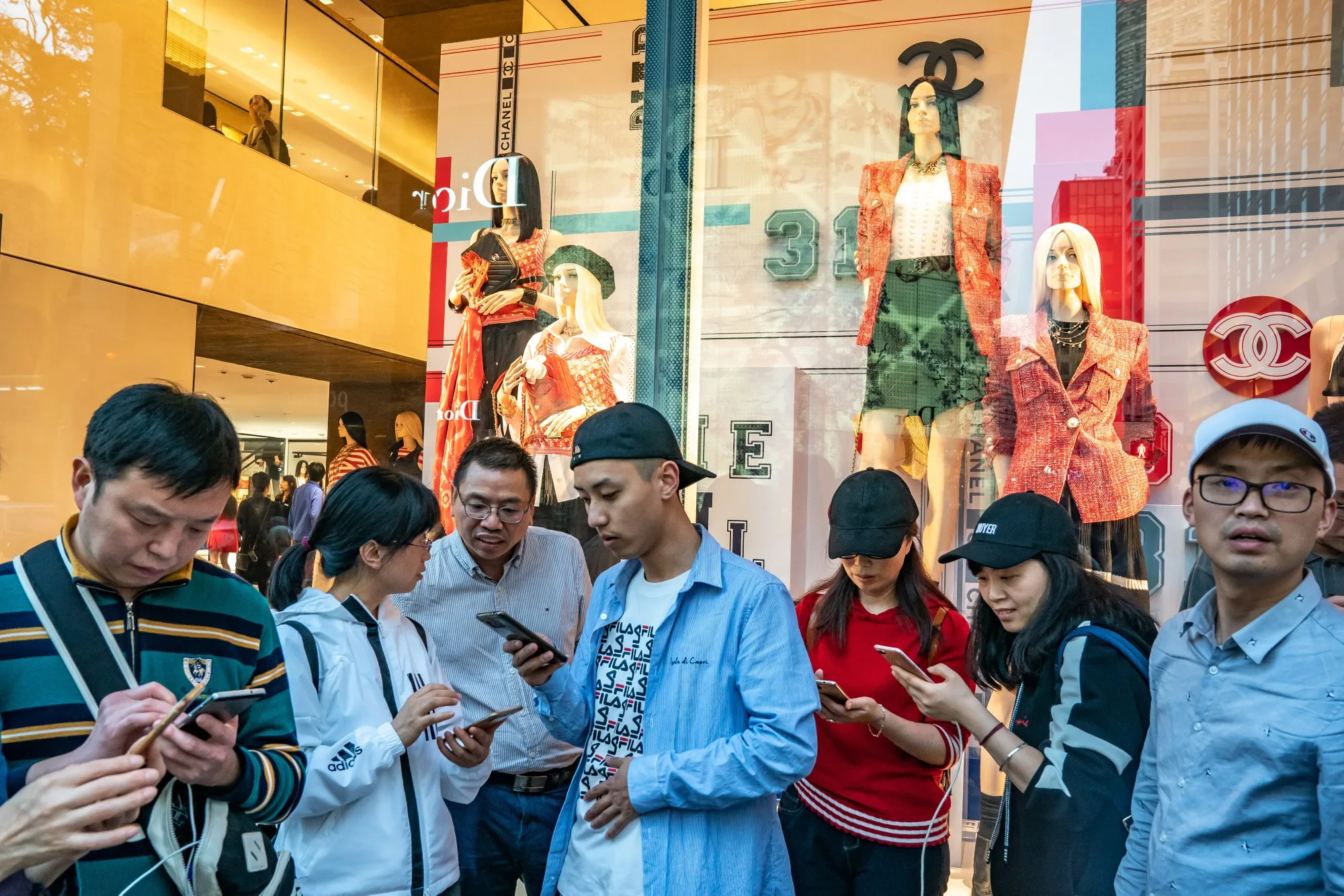 Retail In Hong Kong's Tsim Sha Tsui District As Giant Shopping Spree to Show What's Really Up With China Economy