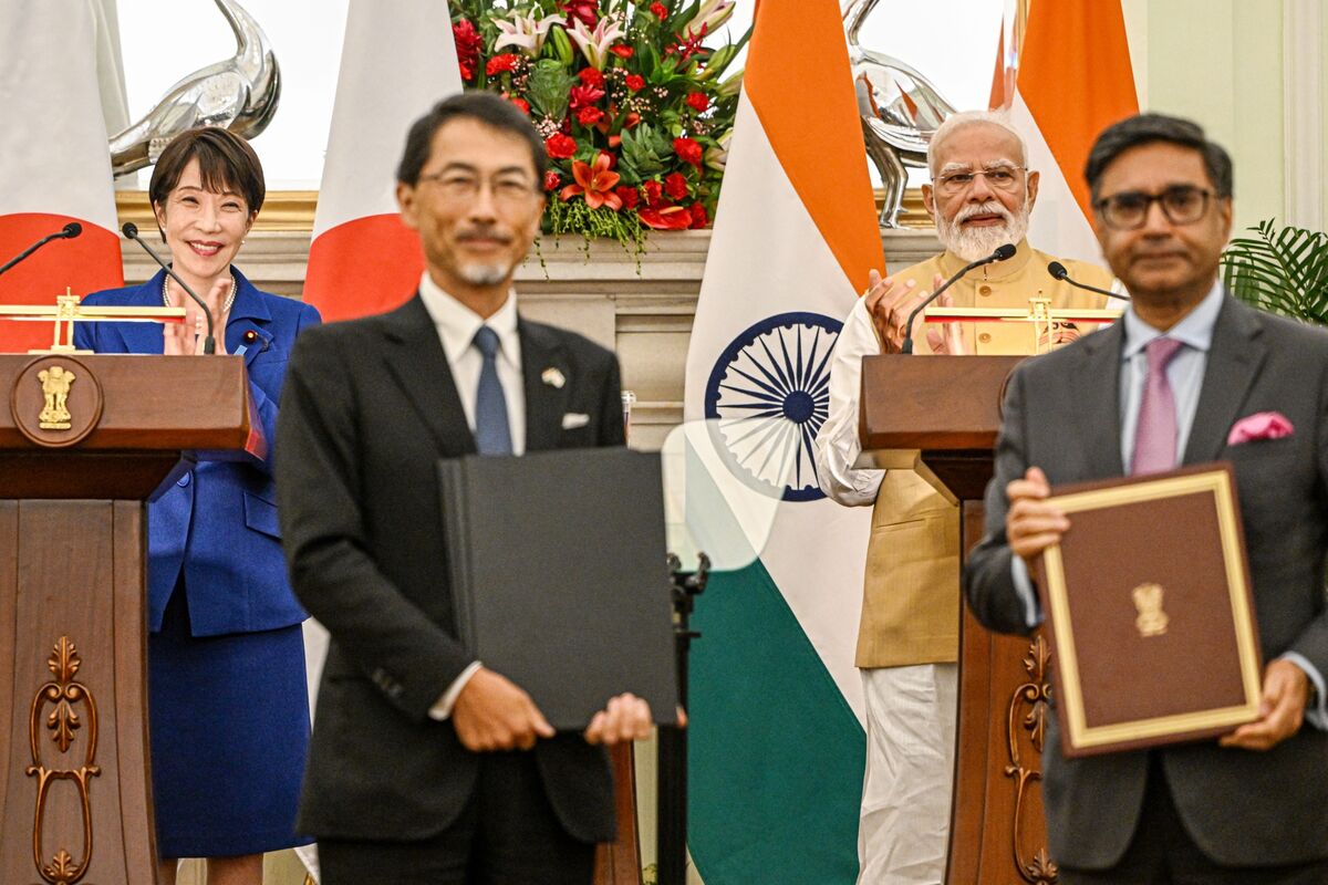 China Fears Bring Japan, India Back Together