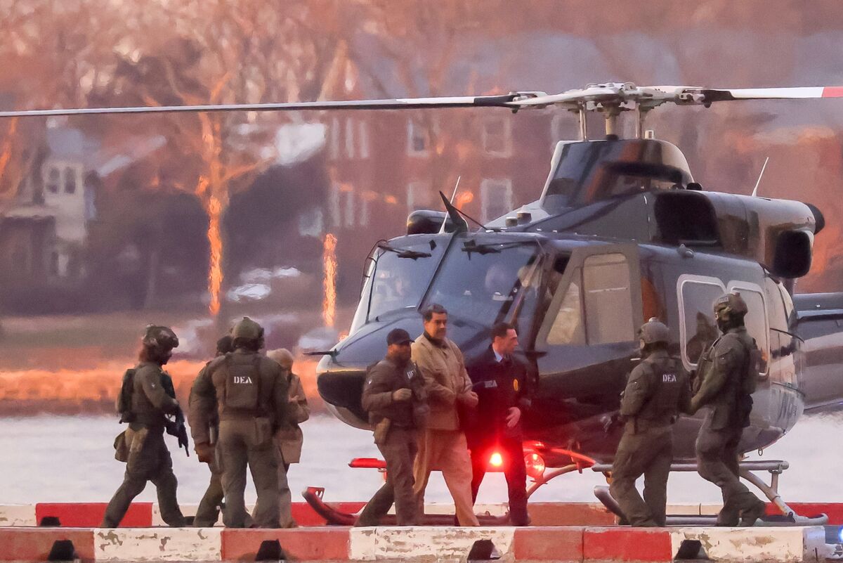 Maduro Seeks to Toss US Charges Over Blocked Fees to Lawyer