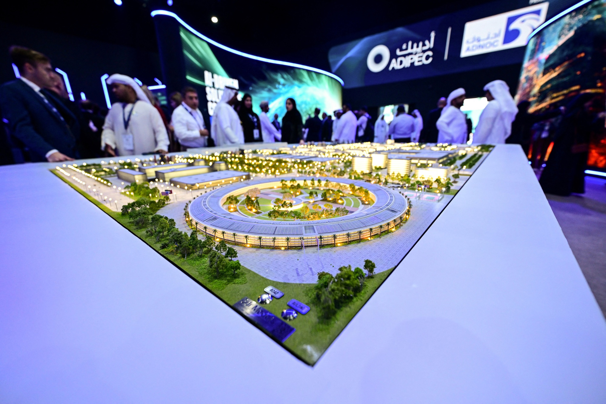 Image associated with story "Middle East’s Data Center Push Endures Under the Cloud of War"