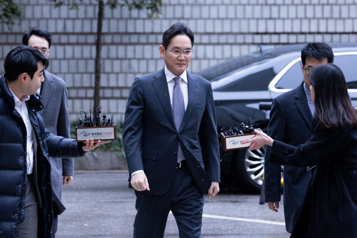 Samsung Executive Chairman Jay Y. Lee Sentencing