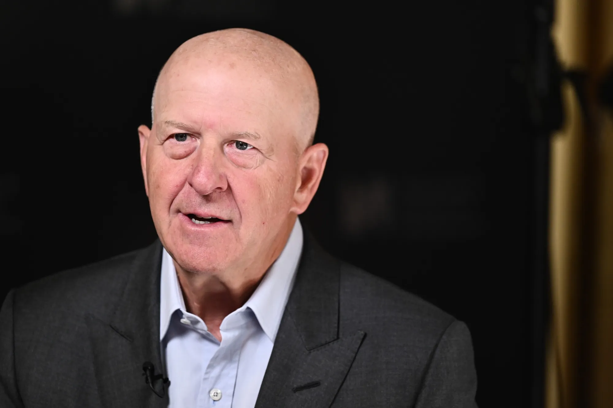 Solomon Says Rates Not Too Restrictive in Contrast With Trump - Bloomberg