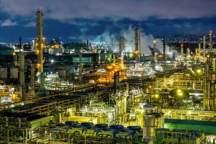 Oil Traders Navigate Iran War Impacts With Niche Spread Bets