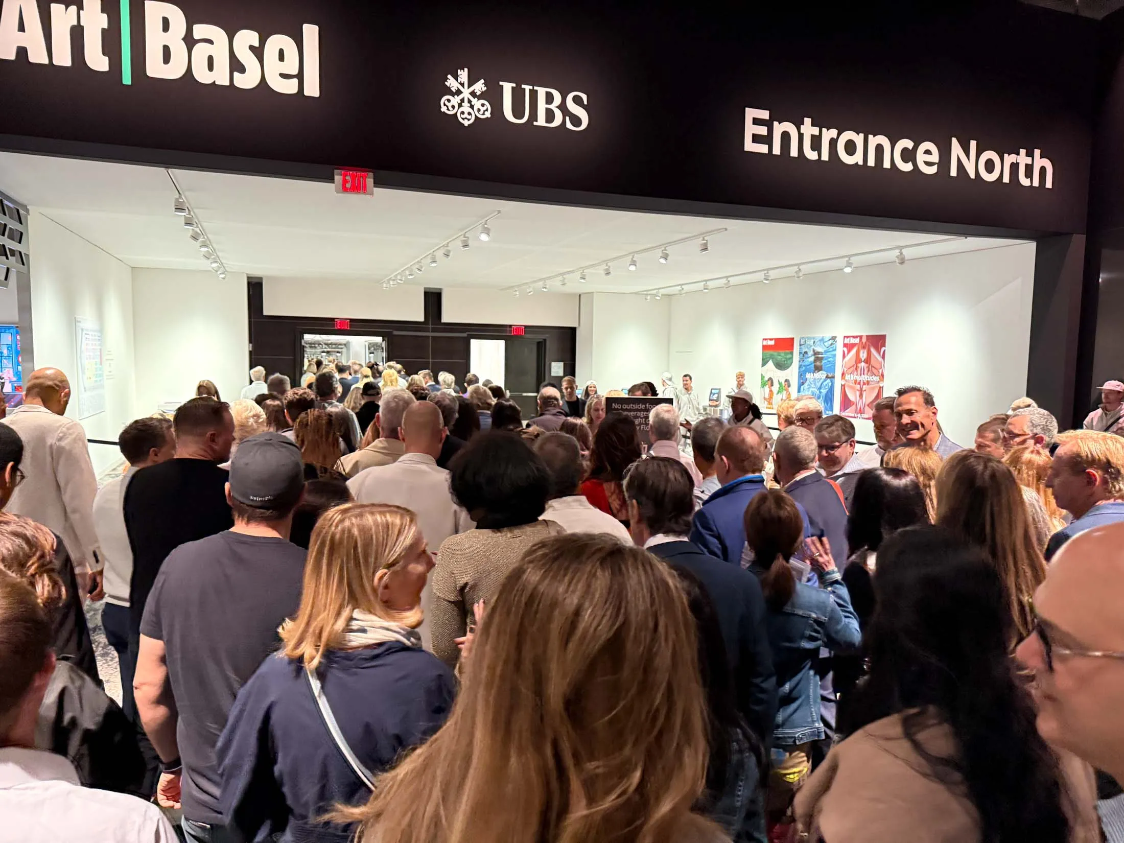 A crowd waiting to get into Art Basel Miami Beach in 2024.