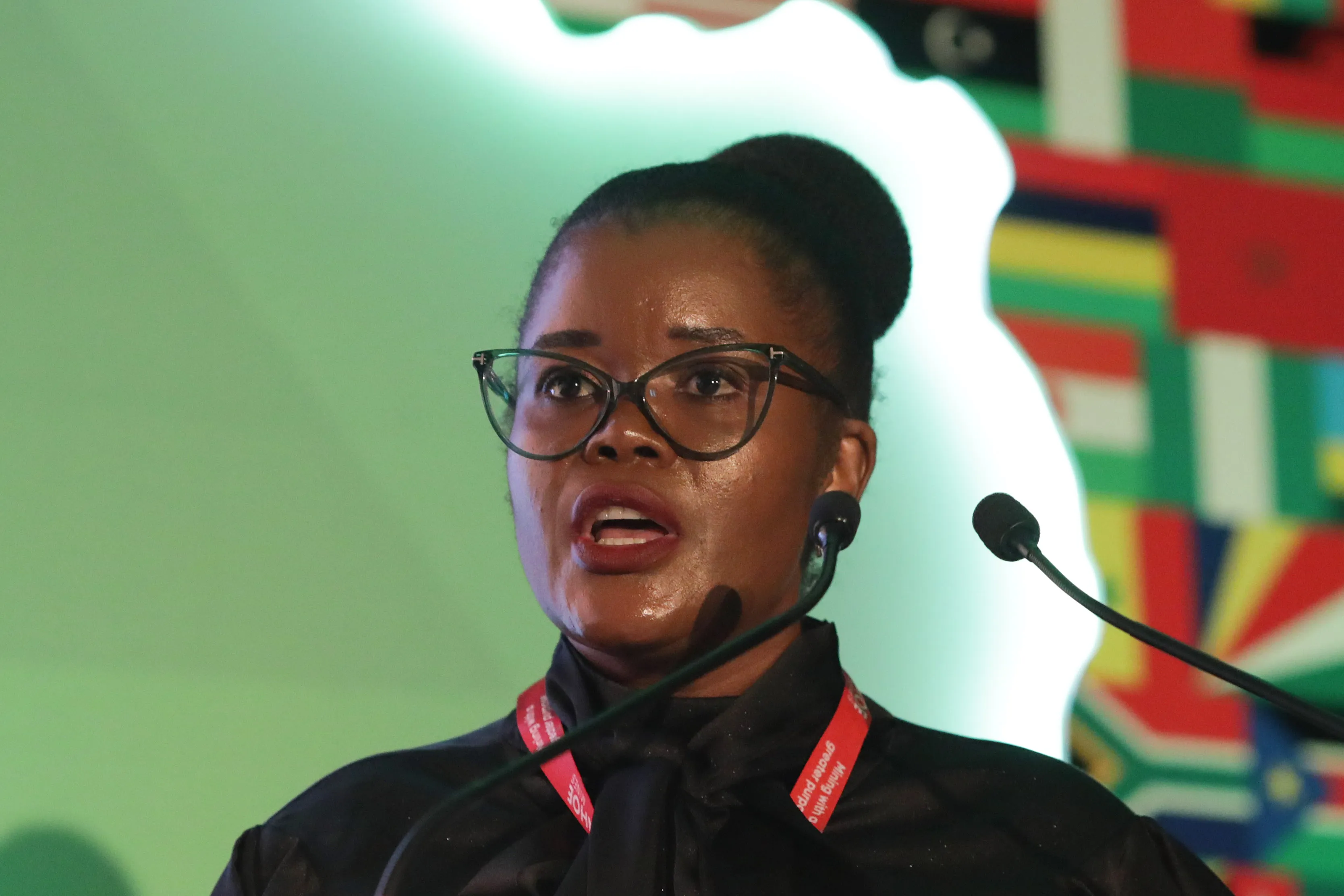 South African President Replaces His Higher Education Minister
