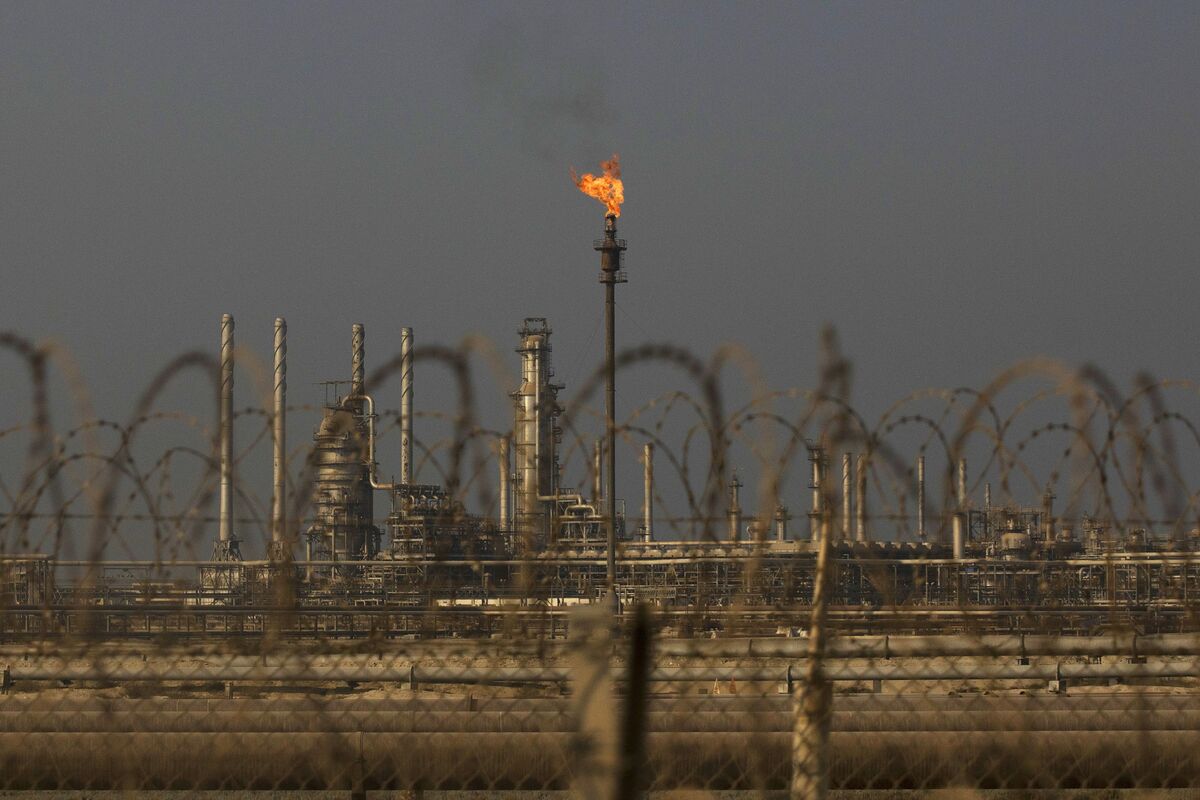 🟪"Aumento dei Prezzi del Petrolio Saudita per Giugno 2025"