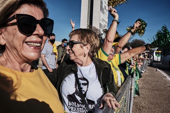 Brazil on Edge as Bolsonaro Tells His Base to Take to the Streets