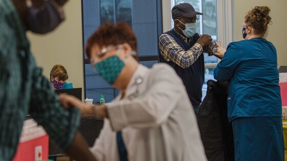 한국의 사례가 사상 최고를 기록했고 아시아의 성장이 타격을 입었습니다 : 바이러스 업데이트