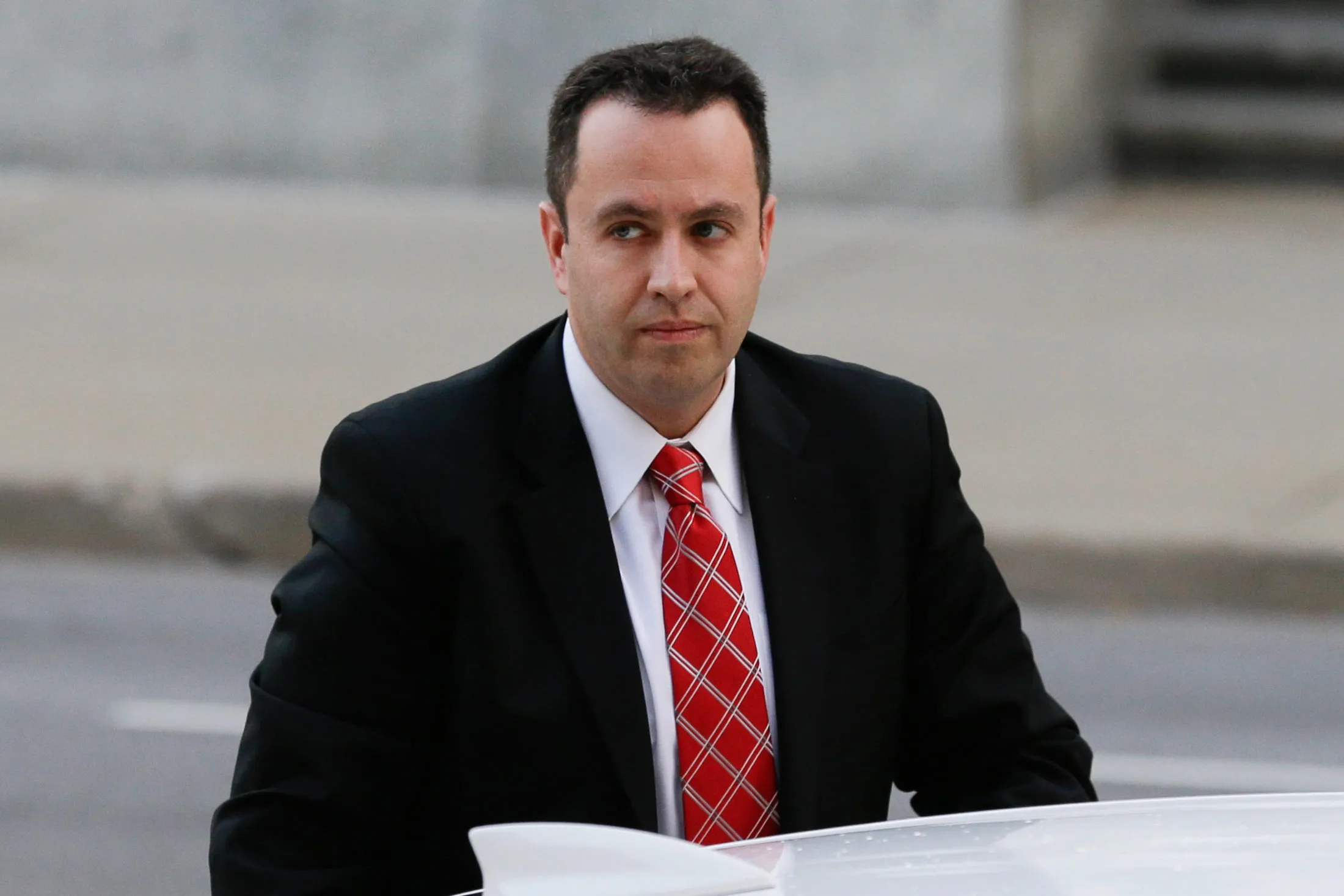 Subway Puts Fogle Behind It as Pitchman Gets 15 1/2 Year Term - Bloomberg